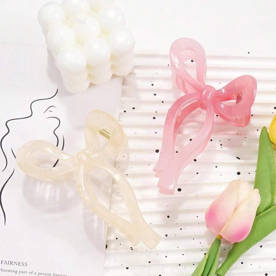 Ribbon claw clip (random colour)