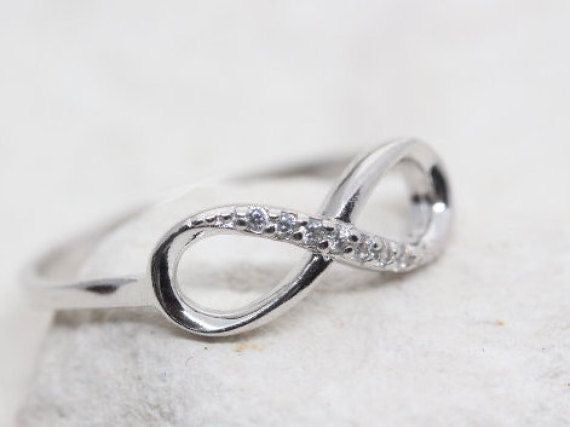 Infinity studded ring (adjustable)