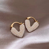 Pearl heart earrings