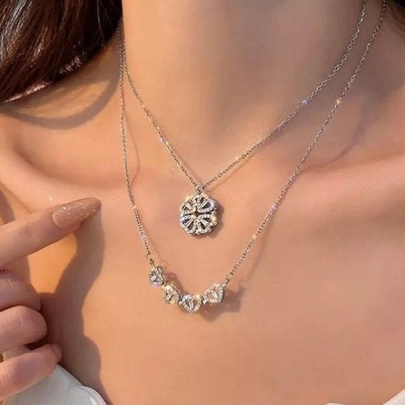 Silver Clover of love necklace