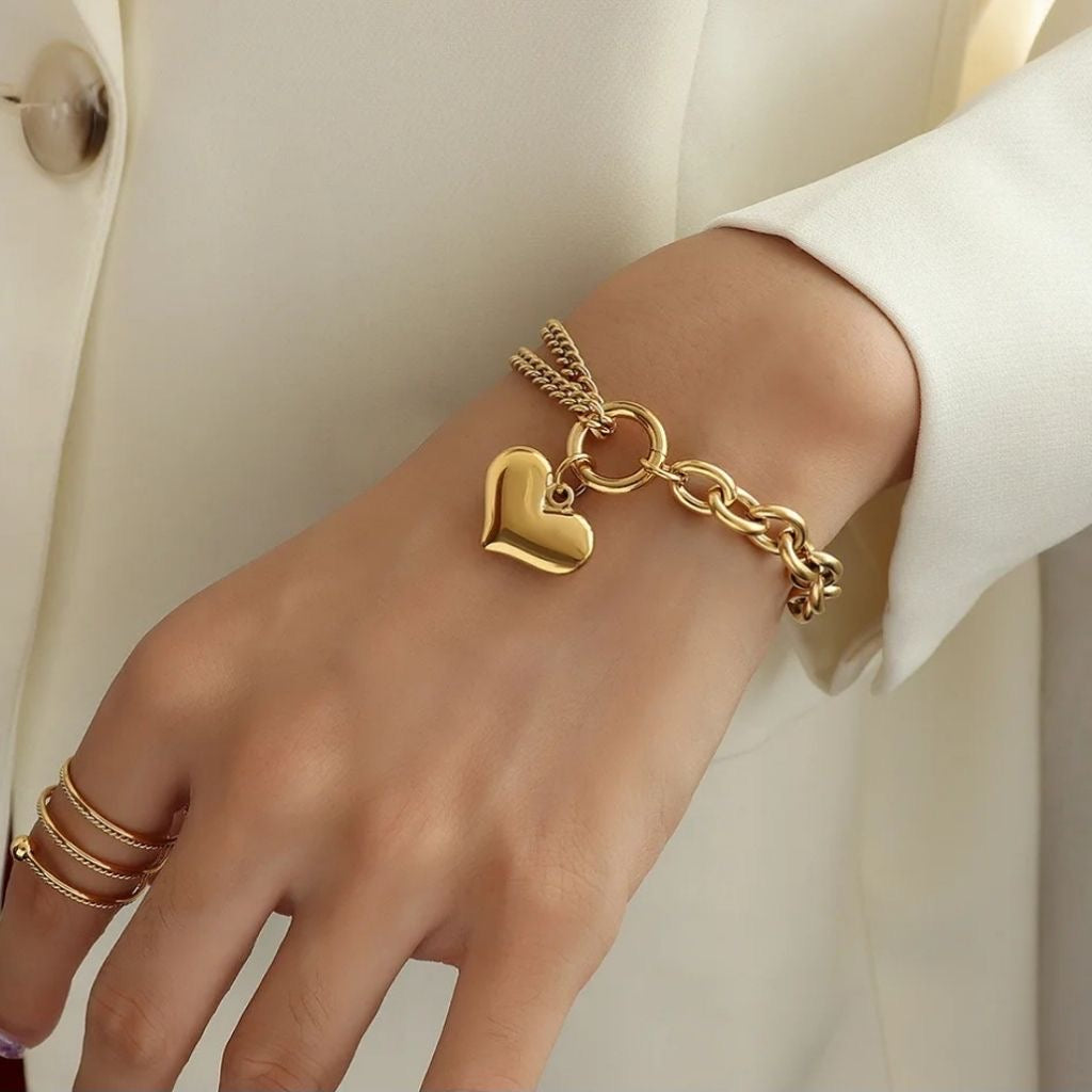 Chunky heart charm bracelet