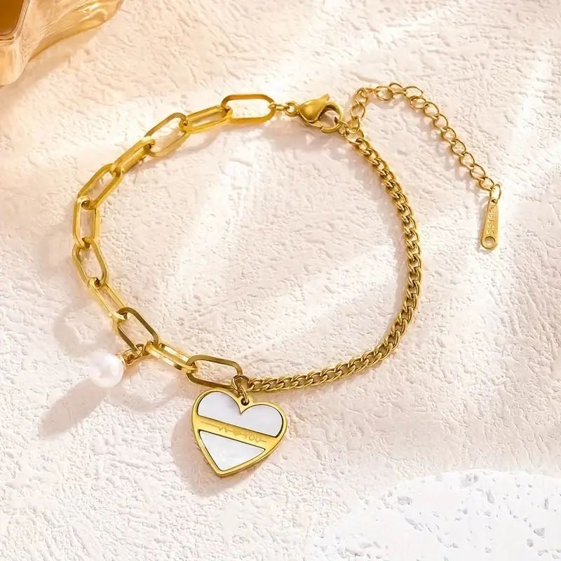 Heart love link charm bracelet