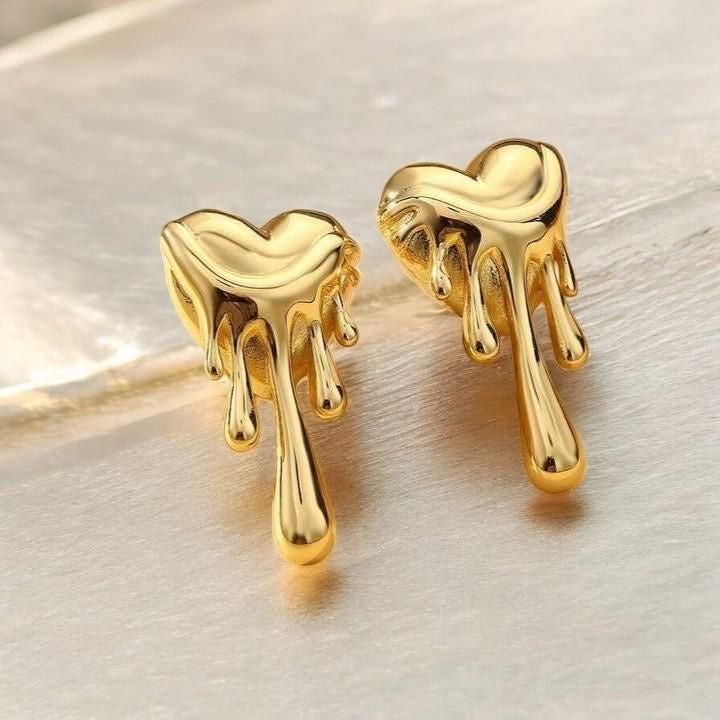 Melt my heart earrings