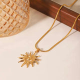 Sun kissed necklace