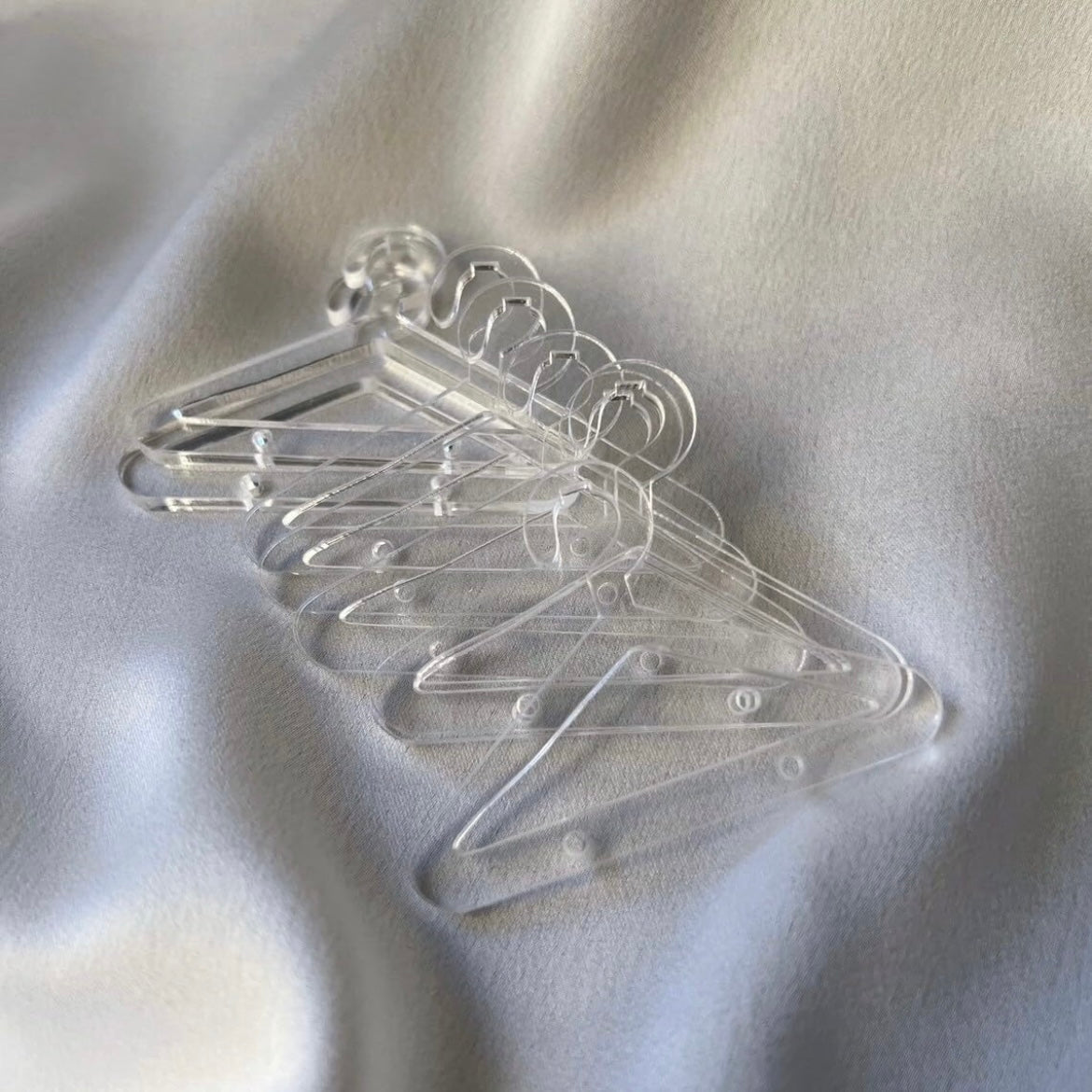 Tiny trinket display